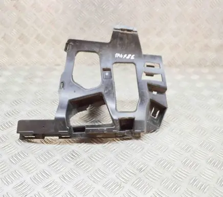 Front bumper mounting bracket
