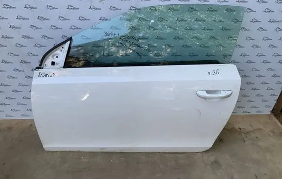 Door (2 Door Coupe)