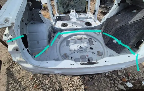 Audi Q3 F3 Rear bodywork 