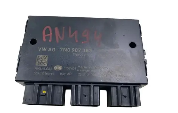 Volkswagen PASSAT B7 Tow bar trailer control unit/module 7N0907383
