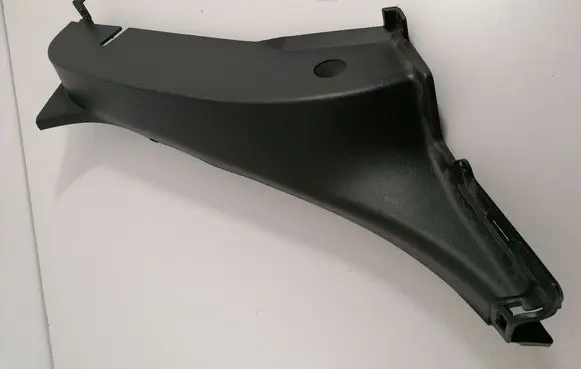 Hyundai i30 Other sill/pillar trim element 85895A6000