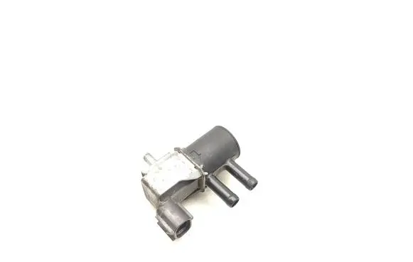 Subaru Legacy Valve vacuum K5T48580
