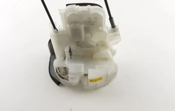 Subaru Legacy Front door lock KL3772