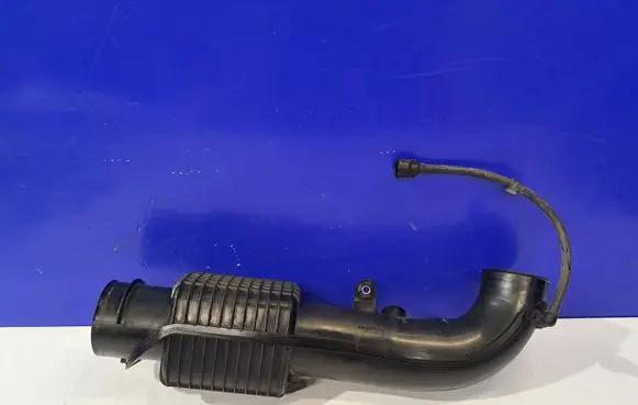 Volvo S60 Air intake hose/pipe 31319691