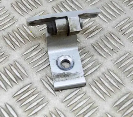BMW X3 F25 Front door upper hinge A046574 7205550