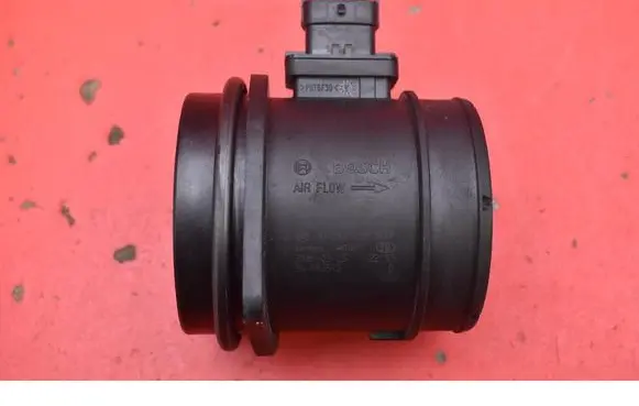 Jaguar F-Pace Mass air flow meter G4D312B579AA