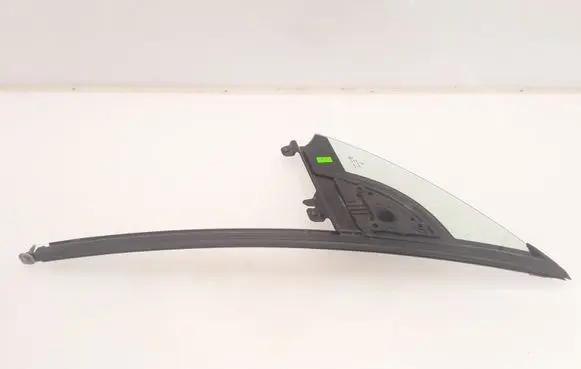 Citroen C3 Pluriel Front triangle window/glass 43R00049