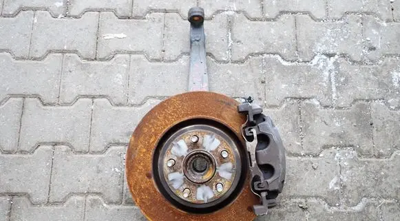 Jeep Grand Cherokee Front wheel hub 
