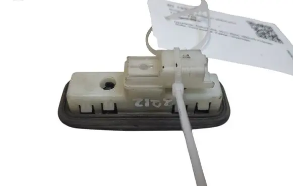 Peugeot 508 Tailgate opening switch 