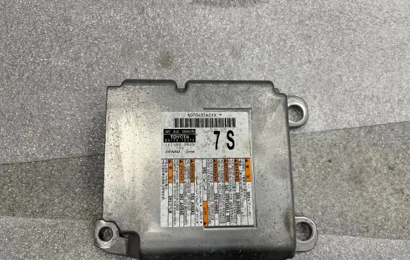 Lexus UX Airbag control unit/module 8917076370