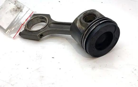 BMW 5 E60 E61 Piston with connecting rod 