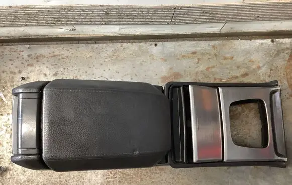 Volvo XC90 Center console 39987022 30643837 39987027