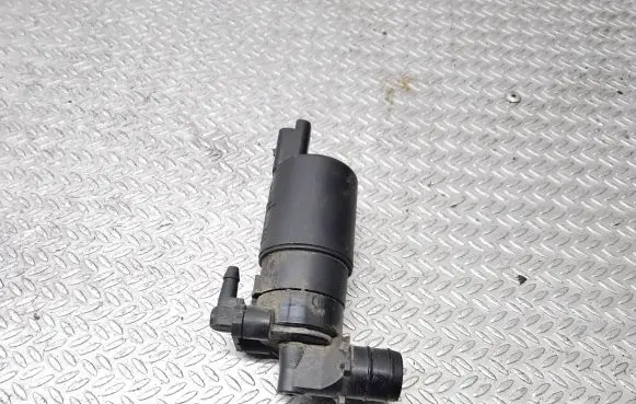 Toyota Aygo AB10 Windscreen/windshield washer pump 8200031805 9632984980