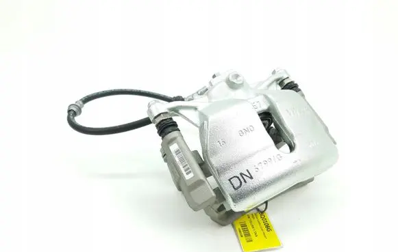Volkswagen Tiguan Front brake caliper 3Q0106G 8V0615124D