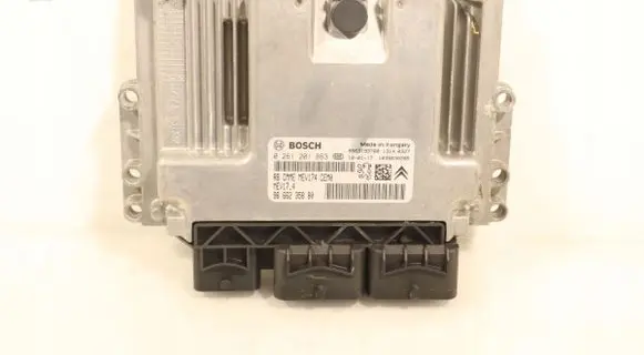 Citroen C3 Engine control unit/module ECU 0261201863