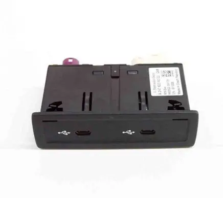 Mercedes-Benz EQC AUX in-socket connector A2C1558950908 A2478204002
