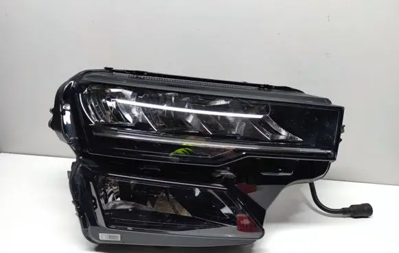 Skoda Karoq Headlight/headlamp 57B941010