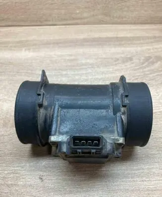 Opel Vectra B Mass air flow meter 90411957 5WK9150
