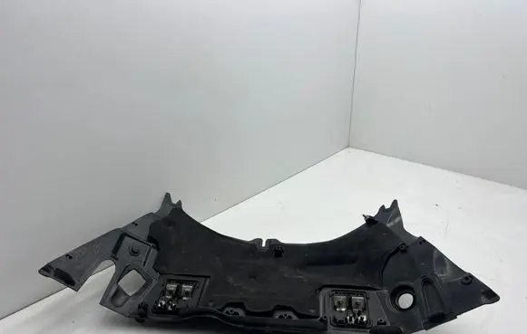 Other engine bay part
