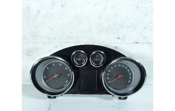 Opel Astra J Speedometer (instrument cluster) 13460582