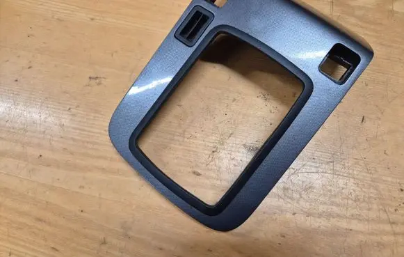 Hyundai Sonata Gear shifter surround trim plastic 846513K220