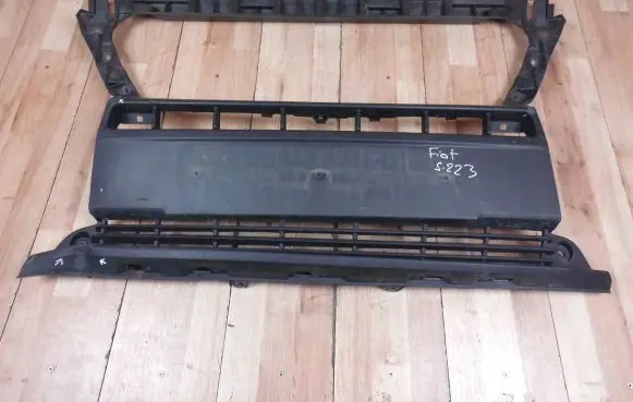 Fiat Ducato Front bumper upper radiator grill 1315077070