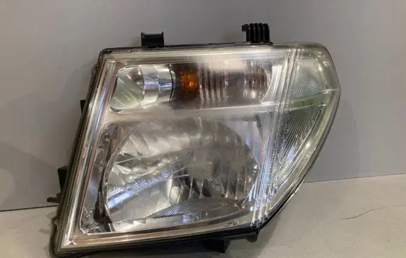 Nissan Pathfinder R51 Headlight/headlamp