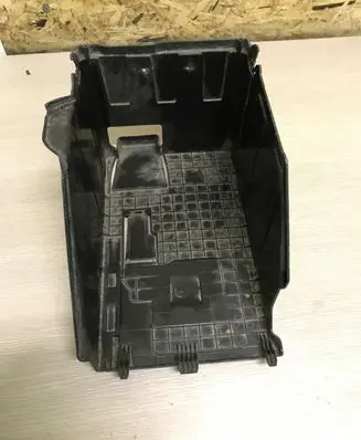 Peugeot 5008 Battery box tray 9663615580