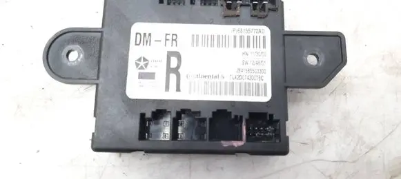 Fiat Freemont Door control unit/module 68155772AD TLX2D074300T8C SW124801