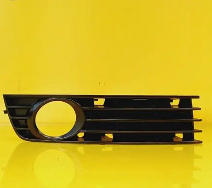 Audi A4 S4 B6 8E 8H Front bumper lower grill 8E0807682A
