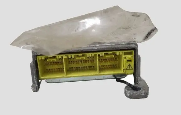 Toyota Avensis Verso Airbag control unit/module 213819108 891700F042