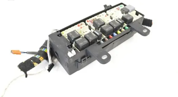 Jaguar F-Pace Fuse box set HK8314A067FA