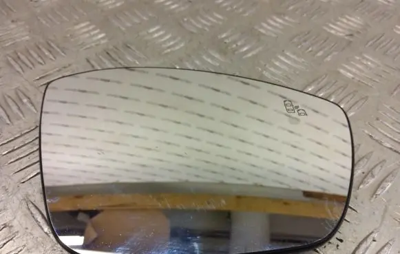 Opel Mokka X Wing mirror glass 8901-303-rh