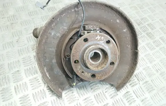 Volvo XC70 Rear wheel hub spindle/knuckle 