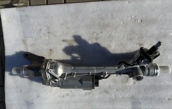 Land Rover Defender Steering rack MBE23200AE M8E23200AE