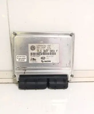 Volkswagen Touareg I Suspension control unit/module 7L0907553F 5SG00907303 15152800652