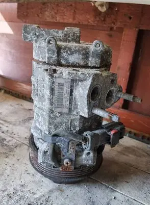 Jeep Commander Air conditioning (A/C) compressor (pump) 4472205602 10S17C P55116835AE