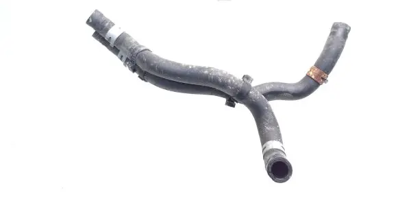 Toyota RAV 4 (XA40) Engine coolant pipe/hose