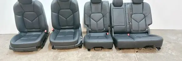 Porsche Cayenne (92A) Seat set 