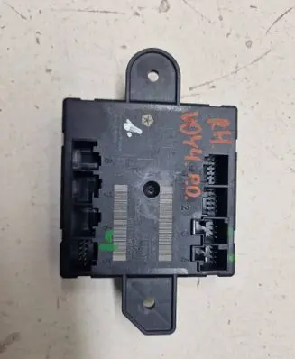 Chrysler Grand Voyager V Door control unit/module 04602806AH 00404002B2 BD3X130800094