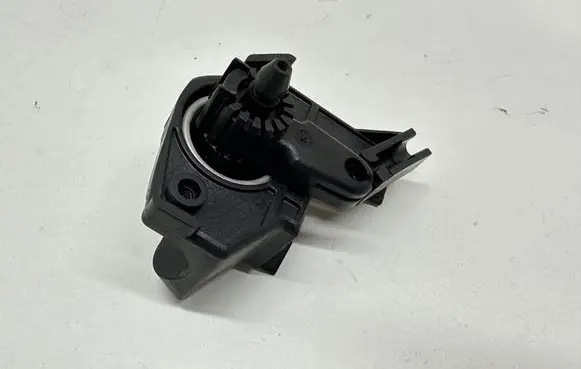 Audi A6 S6 C6 4F Engine bonnet (hood) release handle 4F1823633B