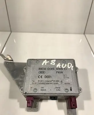 Audi A8 S8 D2 4D Aerial antenna amplifier 8E0035456C