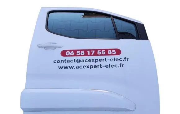 Citroen Berlingo Front door 