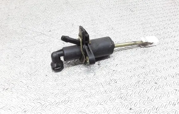 Skoda Octavia Mk1 (1U) Clutch master cylinder 1J1721368A