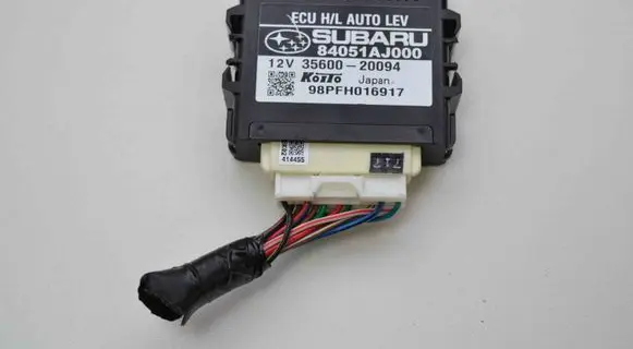 Subaru Outback Light module LCM 84051AJ000