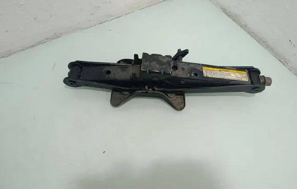 Chrysler Voyager Lift Jack 7H211