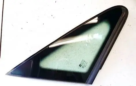 Opel Zafira B Front triangle window/glass DOT24AS2M19