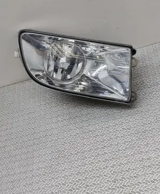 Skoda Octavia Mk2 (1Z) Front fog light 1Z0941700 1Z0941702 0DAA01
