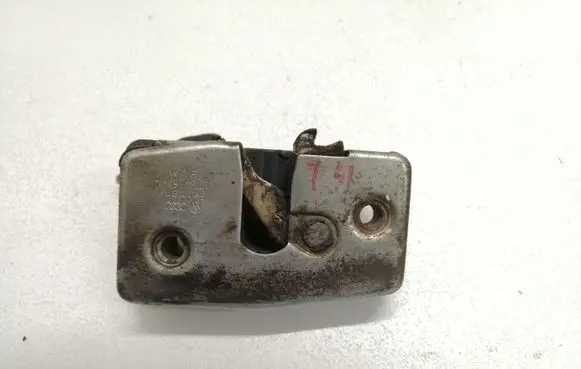 Volkswagen Transporter - Caravelle T4 Sliding door lock 701843604A