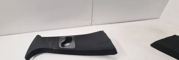BMW X5 E70 (B) pillar trim (top) 7129752